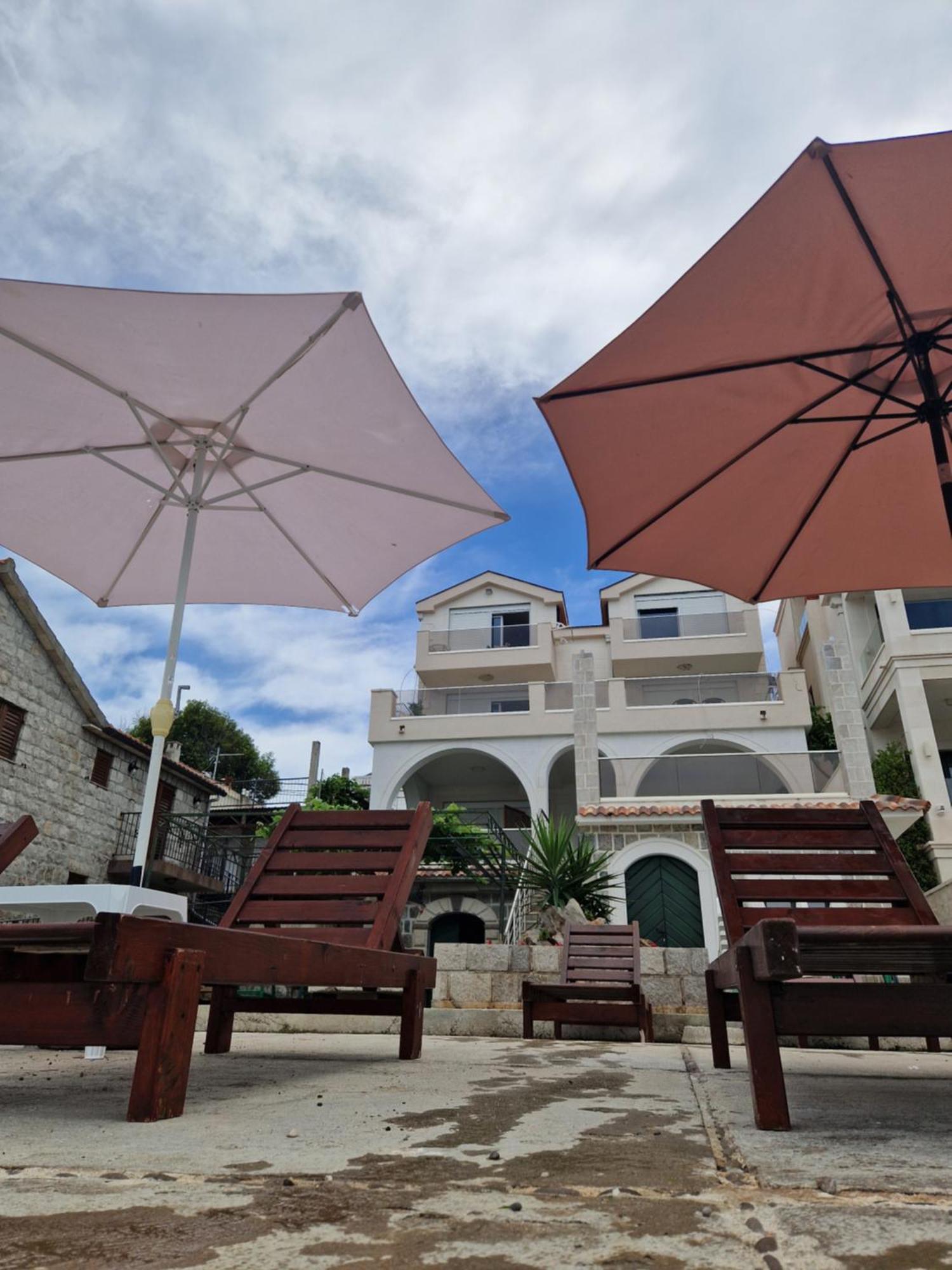 Franovic Apartments Tivat Exteriér fotografie