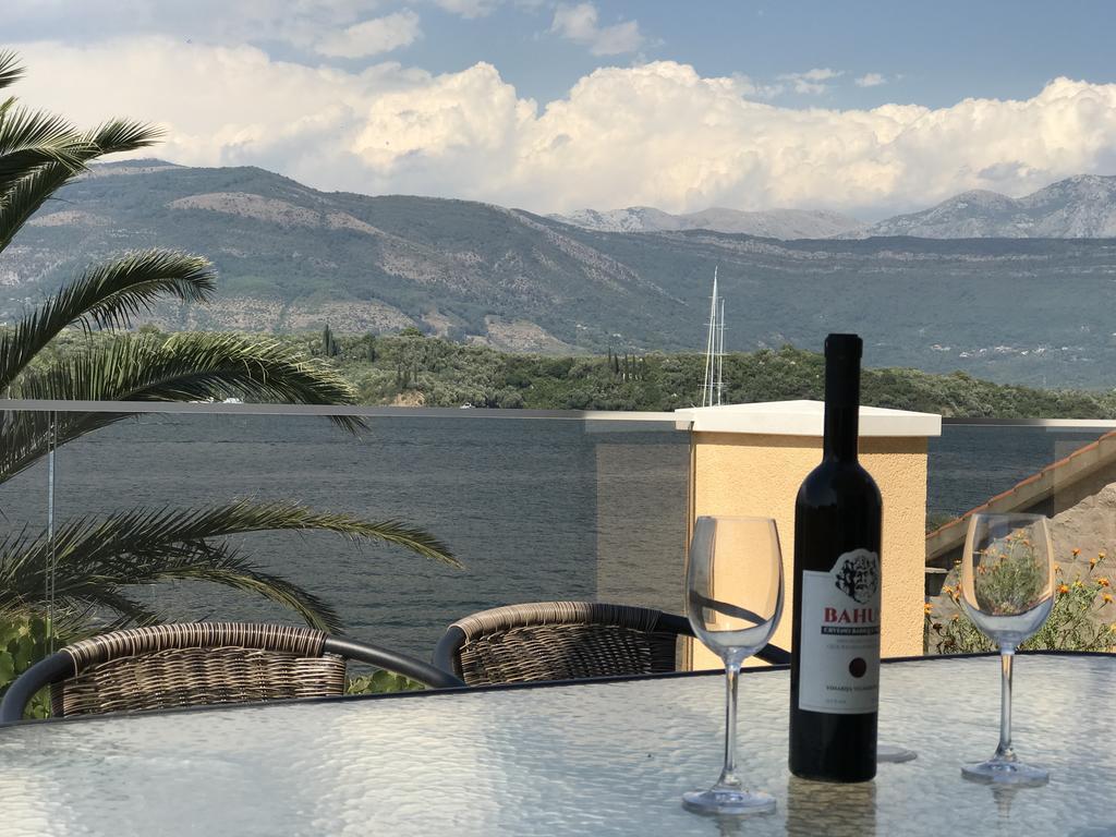Franovic Apartments Tivat Exteriér fotografie