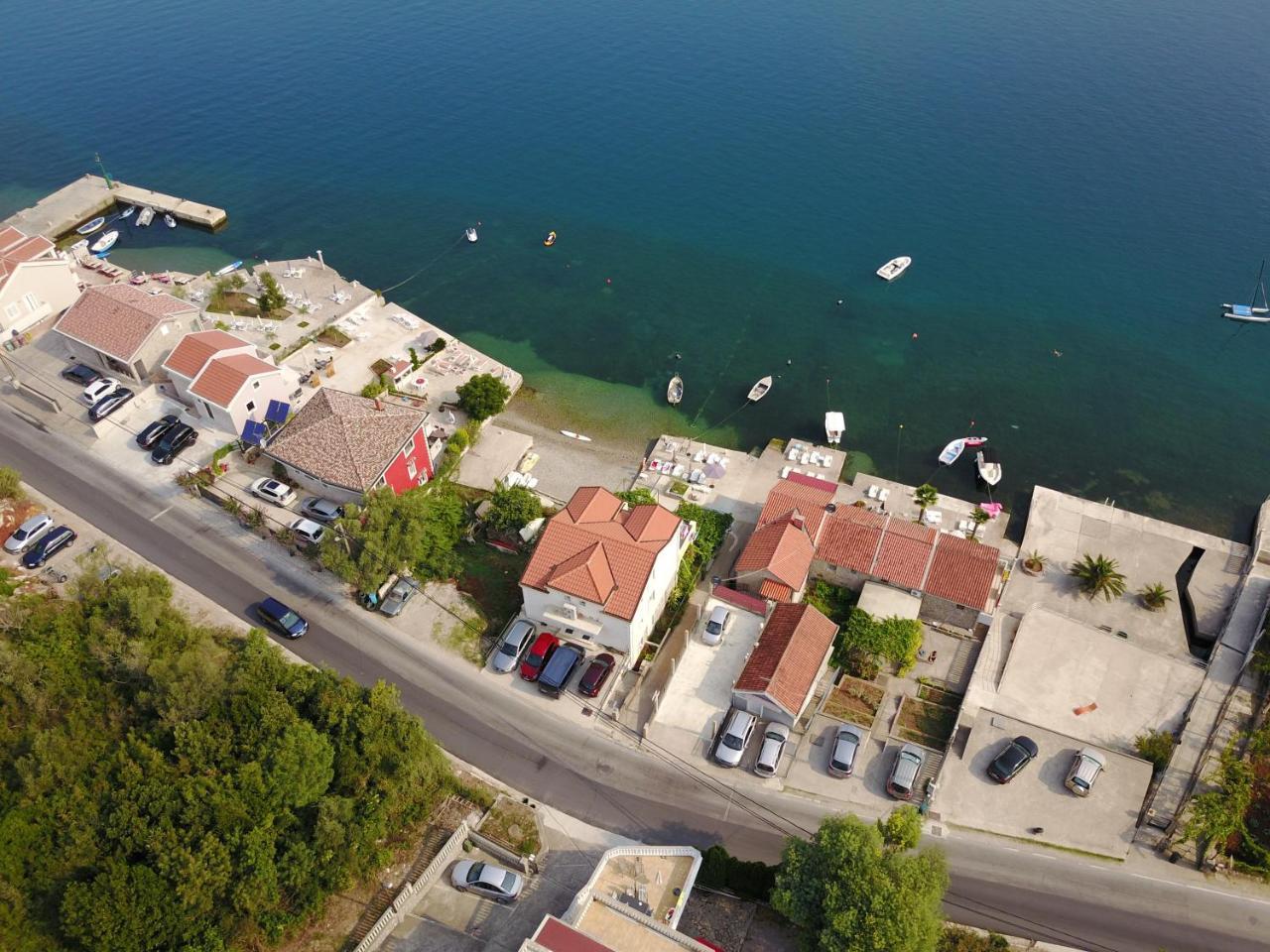 Franovic Apartments Tivat Exteriér fotografie
